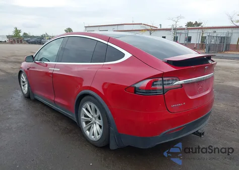 2017 Tesla Model X 100D/75D/90D из США, поврежденный, VIN 5YJXCAE23HF058140